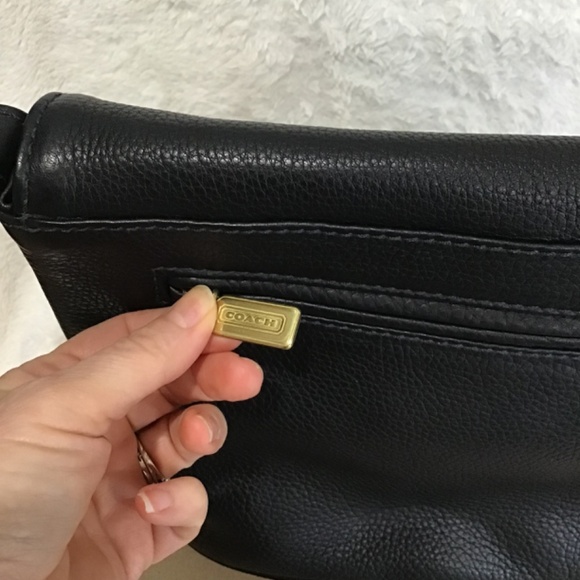 VTG Coach Sonoma Black Flap Crossbody Bag 90s Pebbled Leather Classic City - Picture 5 of 14